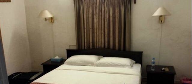 Shree Natraj Hotel, Malkapur 5